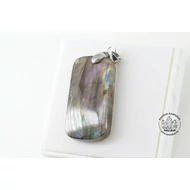 Labradorit lilás fúrt medál 12200 Labradorit lilás fúrt medál 12200