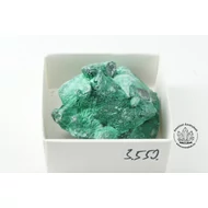 Malachit selyem tűs kristály csoport 3550