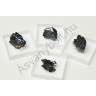 Azurit pici kristályok 2280