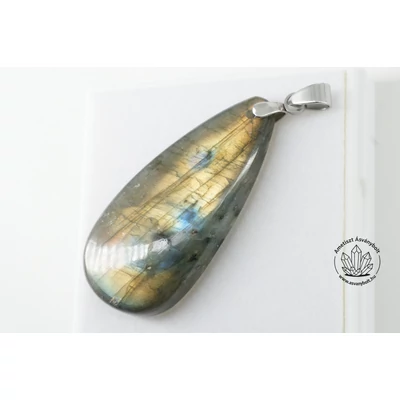 Labradorit bronzos nagy csepp fúrt medál 14300 Labradorit bronzos nagy csepp fúrt medál 14300