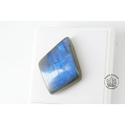 Labradorit trapéz kaboson 16200 Labradorit trapéz kaboson 16200