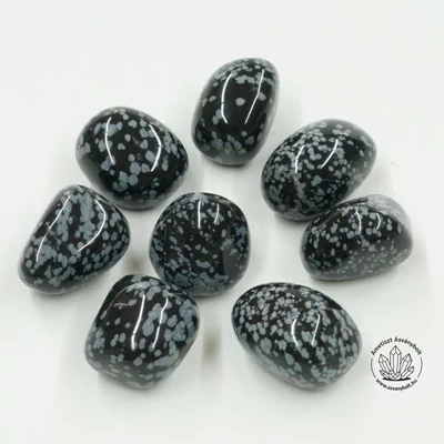 Hópehely obszidián gömbölyített marokkövek