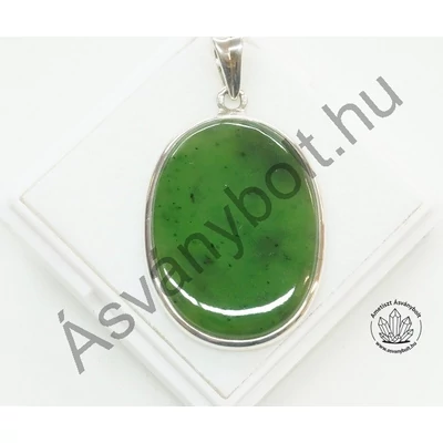 Jade kanadai drágakő ezüstben 33500