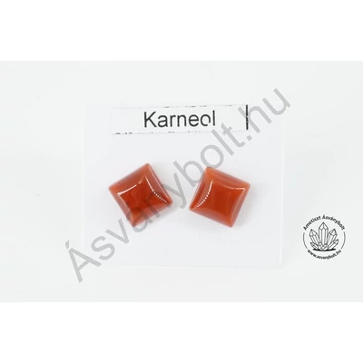 Karneol 8x8-as négyzet nemesacélos füli