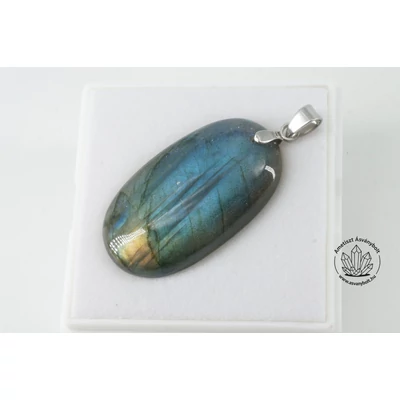 Labradorit extra ovális fúrt medál 12400 Labradorit extra ovális fúrt medál 12400
