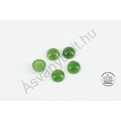Nefrit jade 6 mm-es kaboson