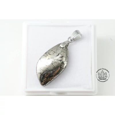 Pirrhotin fúrt medál ritkaság 5500 Pirrhotin fúrt medál ritkaság 5500