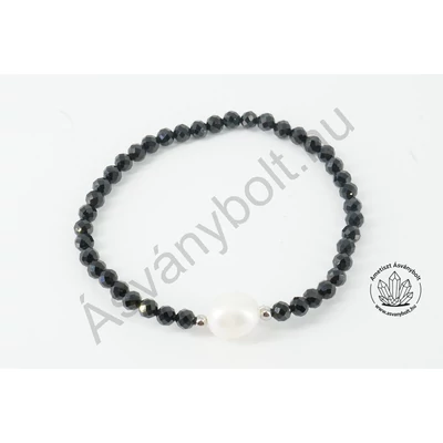 Spinell fazettált 4-es golyós karkötő tenyésztett gyönggyel