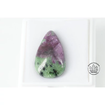 Zoizit rubin csepp kaboson 4800 Zoizit rubin csepp kaboson 4800