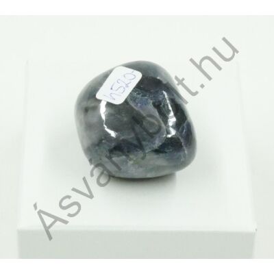 Kordierit-Iolit egyedi kő 4520