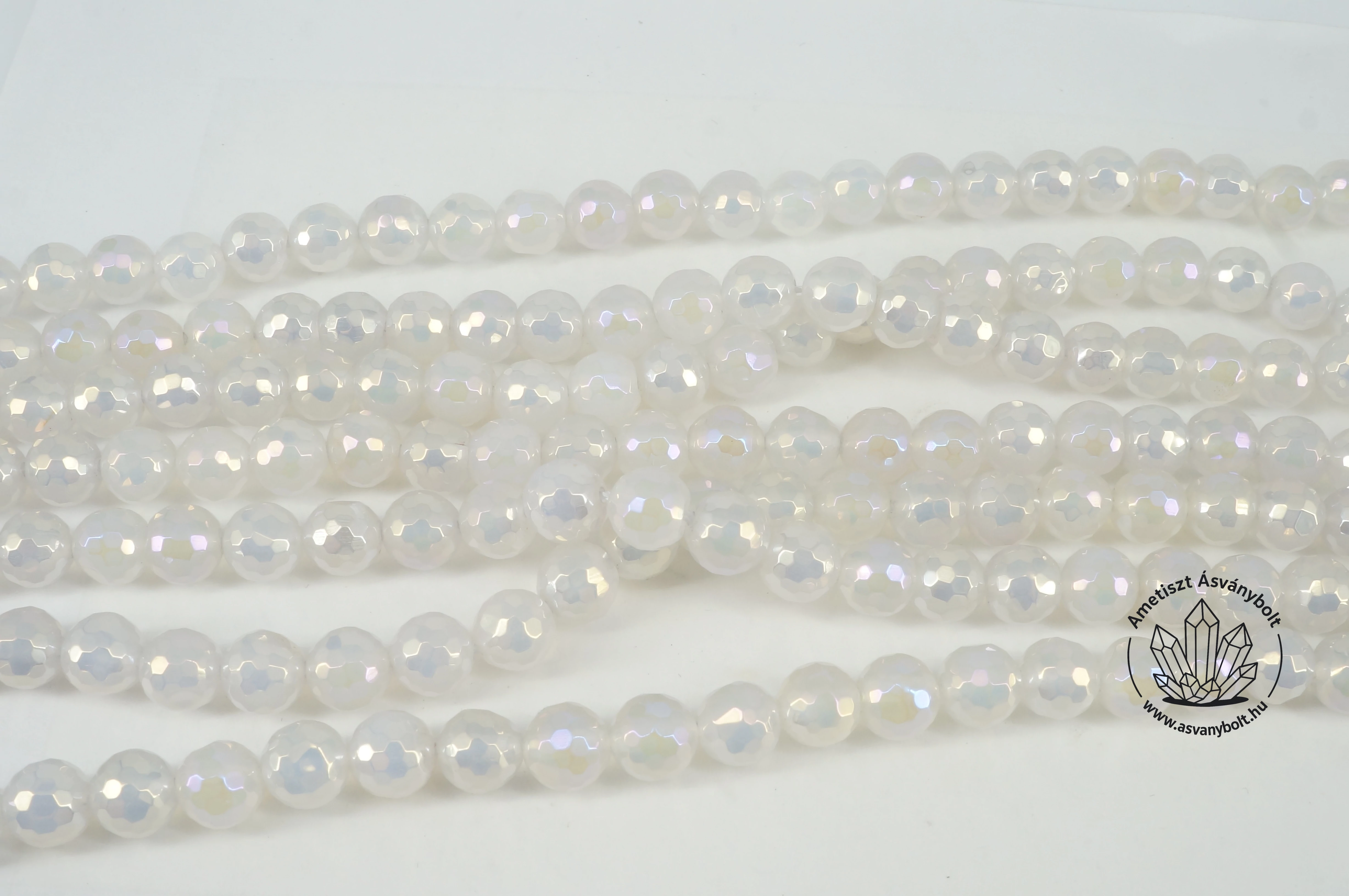 Angyal aura fehér achát fazettált 8-as szál