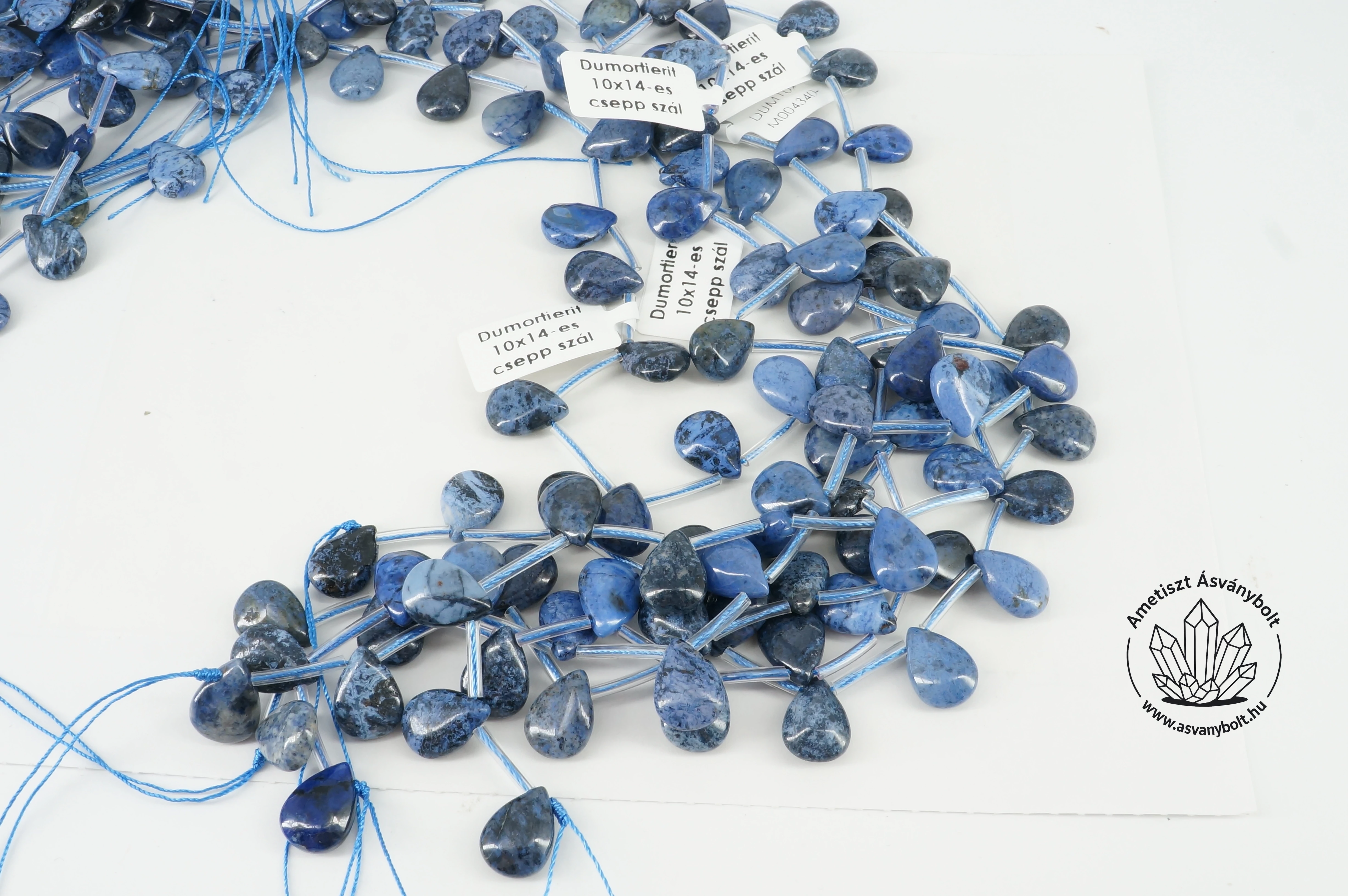 Dumortierit 10x14-es csepp szál