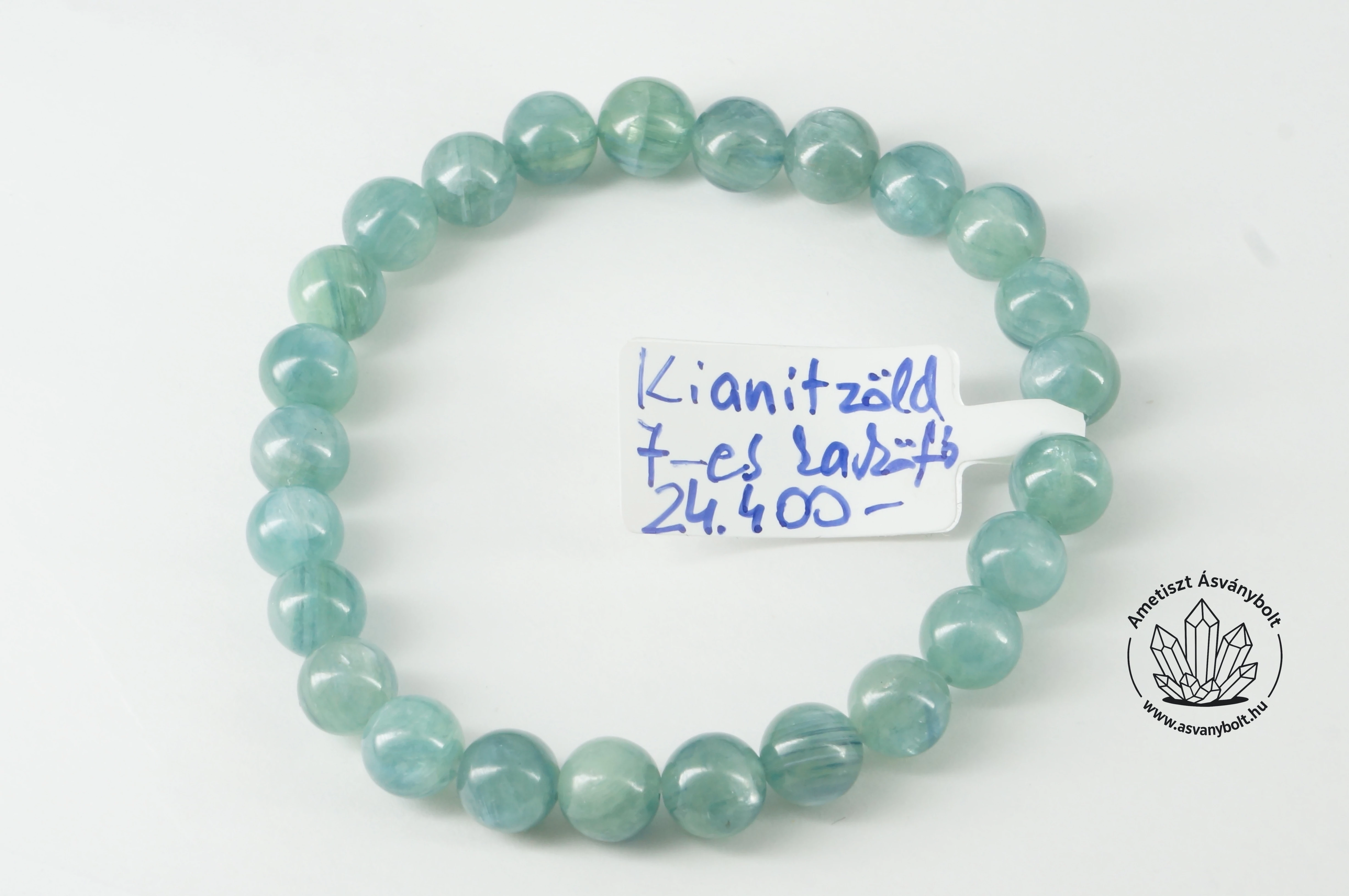 Kianit zöld 7 mm-es golyós karkötő 24400