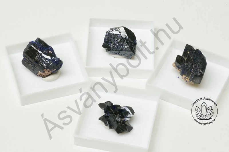 Azurit pici kristályok 2280