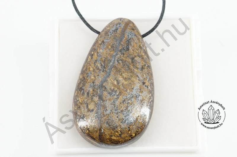 Bronzit fúrt csepp medál 9500