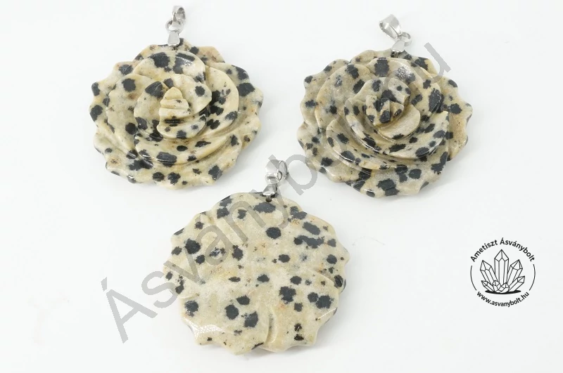 Dalmata jáspis 30 mm-es rózsa medál