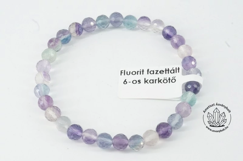 Fluorit fazettált 6-os golyós karkötő