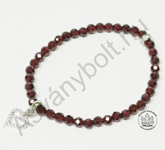 Gránát fazettált 4-es karkötő lyukas szív függővel