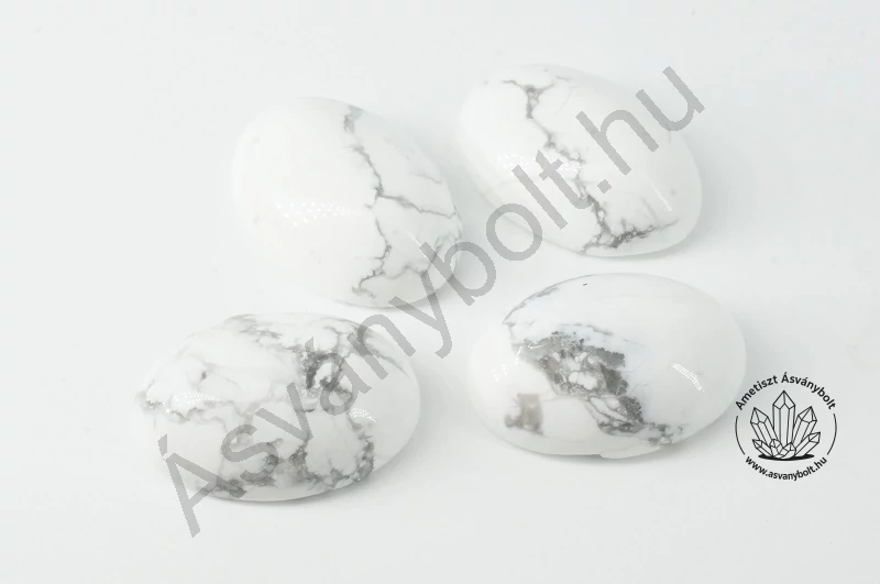 Howlit 13x18 mm-es kaboson