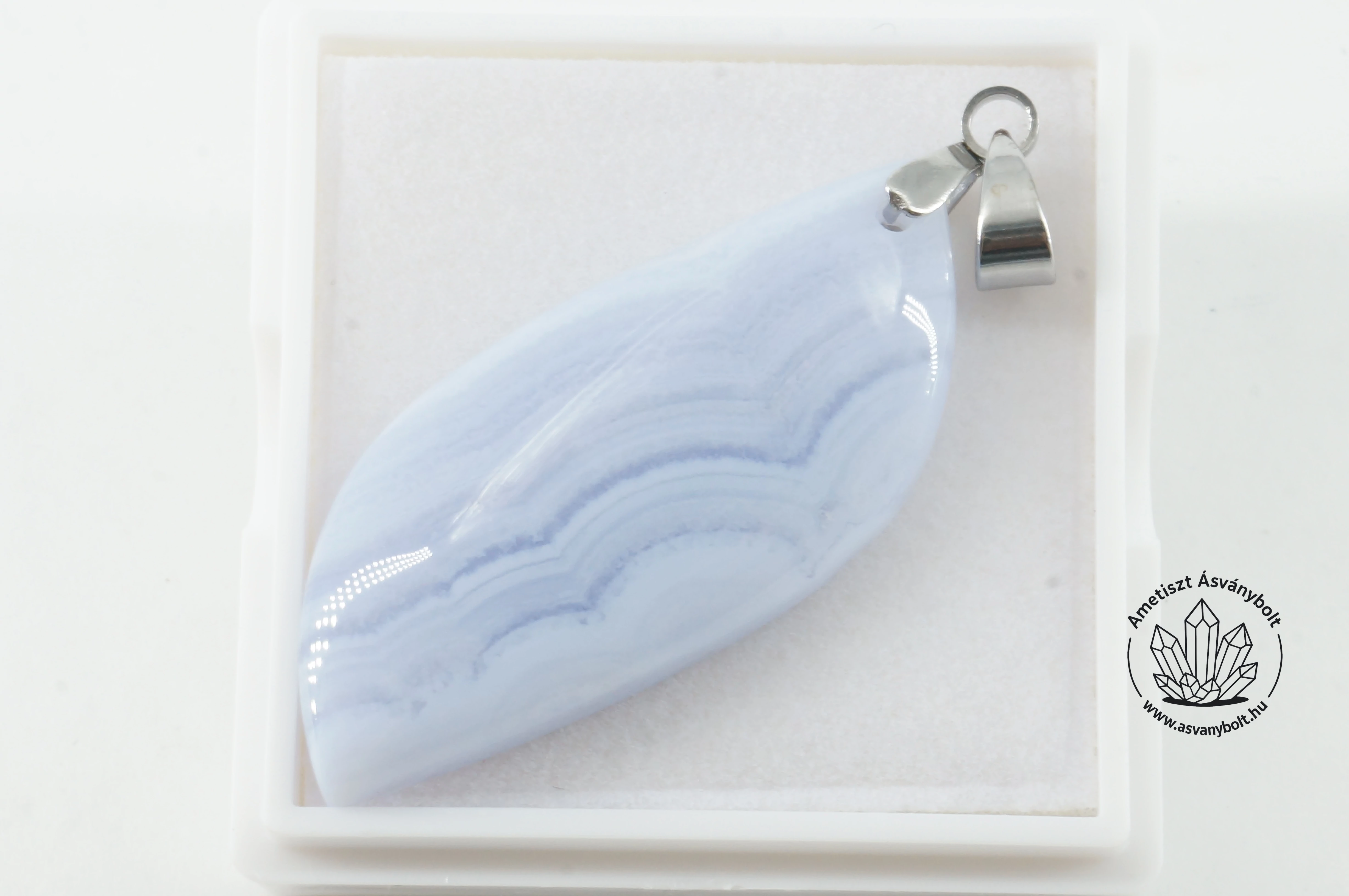 Kalcedon csipke achát fúrt medál 11600