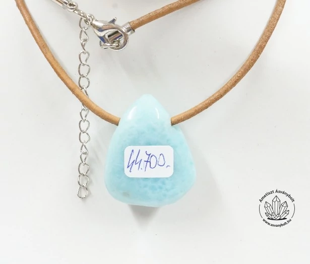 Larimár fúrt medál bőrláncon 44700