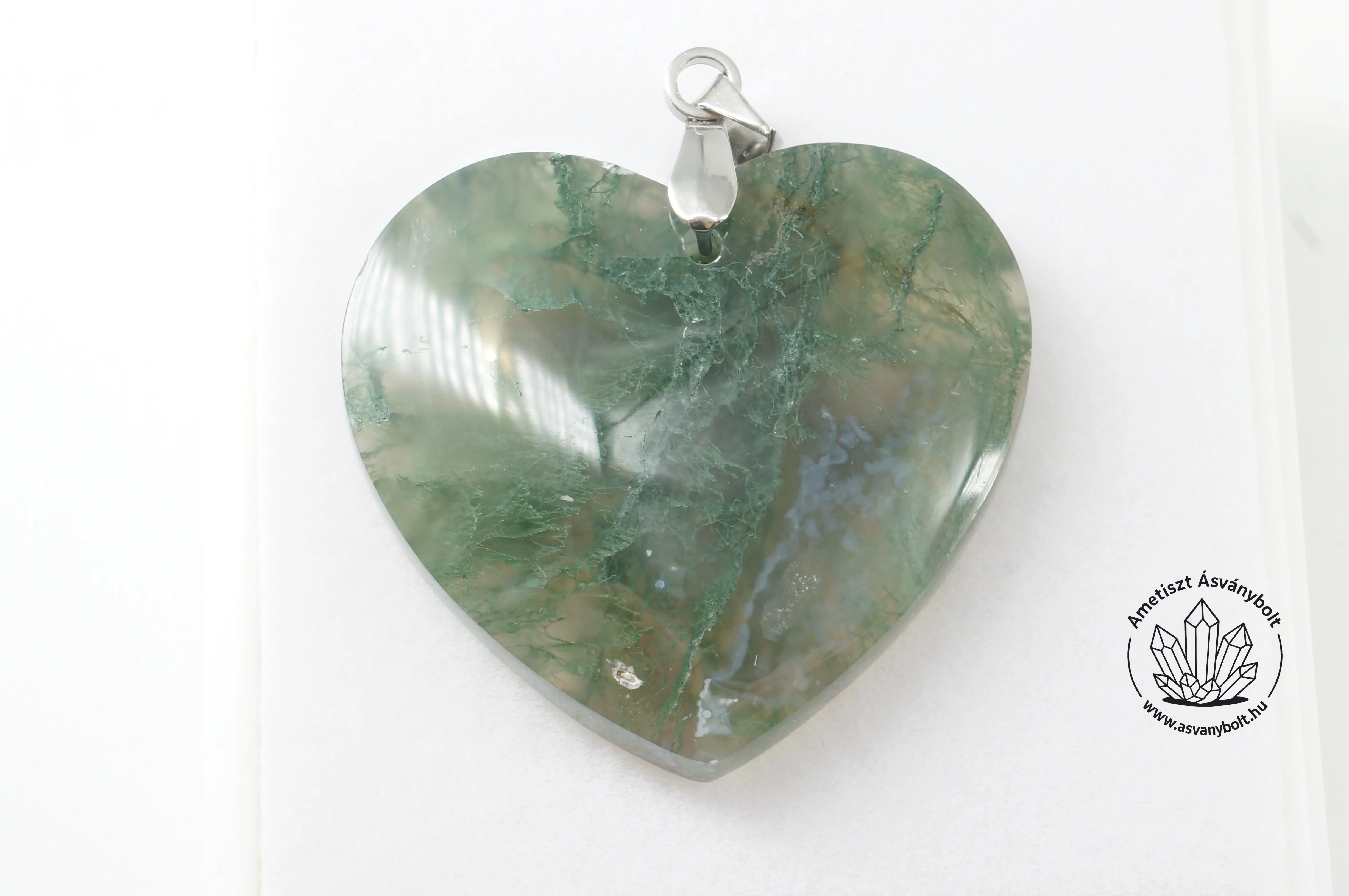 Mohaachát zöld indonéz szív medál 10700