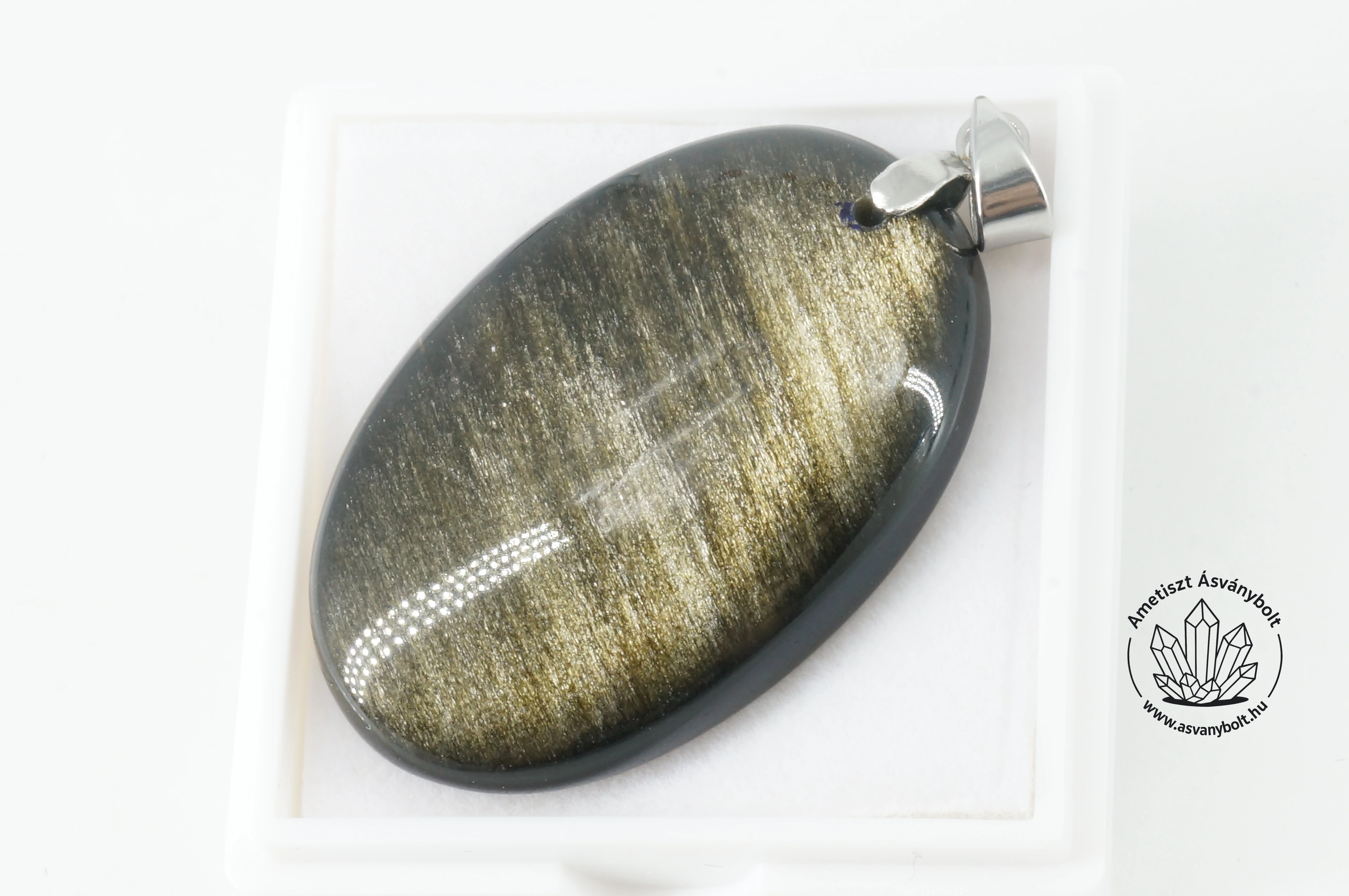 Obszidián arany ovális fúrt medál 5700