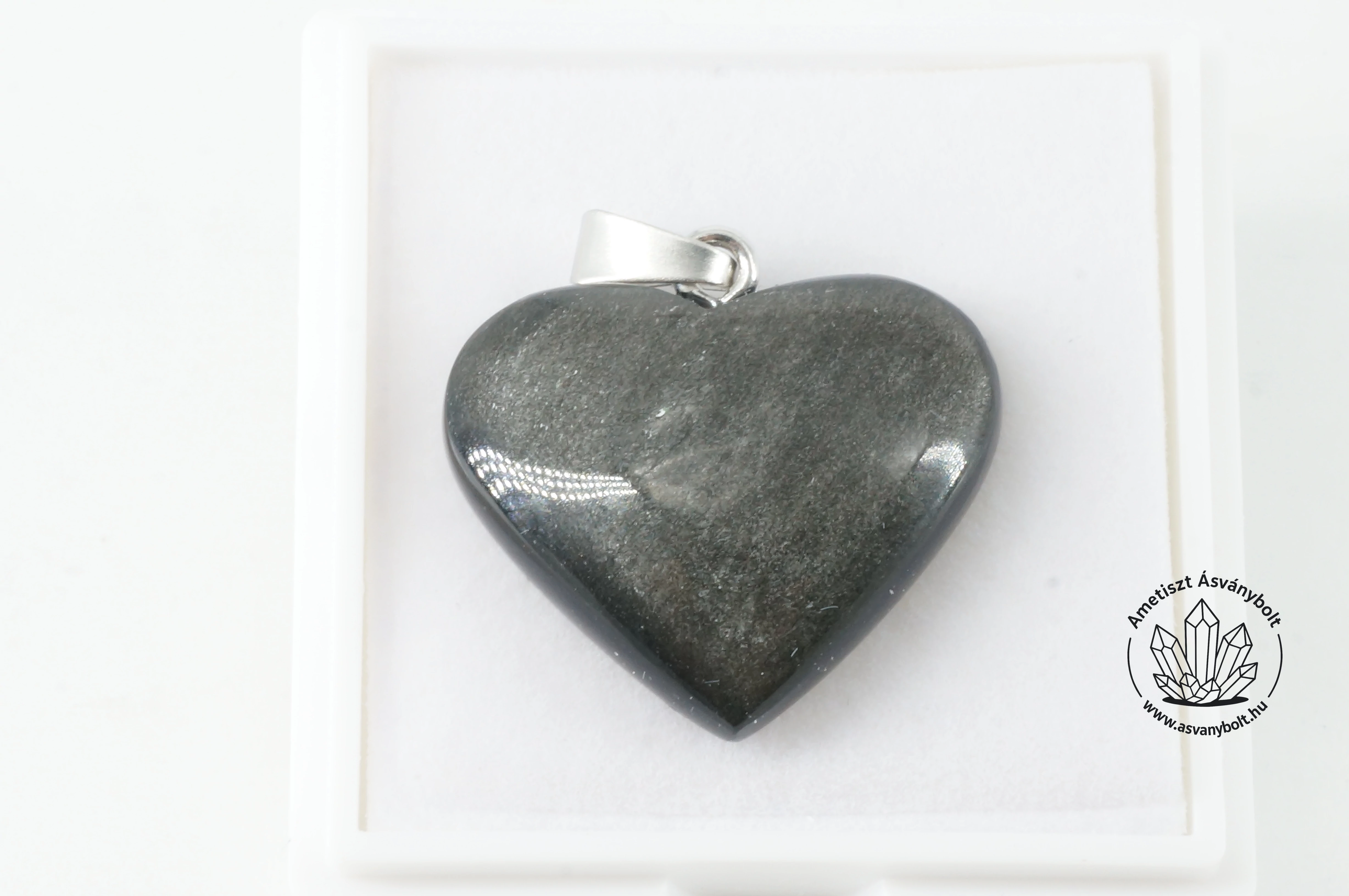 Obszidián ezüst kis szív medál 7200
