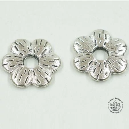 Virágdísz fűzhető 16 mm 5 db