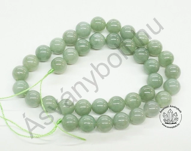 Jade burmai 10 mm-es golyós szál